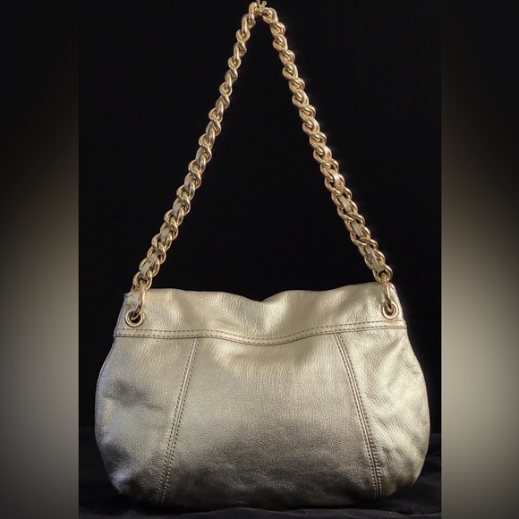 Antonio Melani Gold Metallic Flap Closure Chain Strap Emblem Purse Handbag Bag - Picture 8 of 11